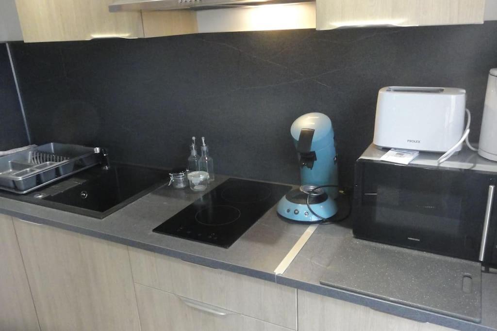 Le Belvedere Dernier Etage Avec Terrasse Wifi Fibre Apartment Tarbes Bagian luar foto
