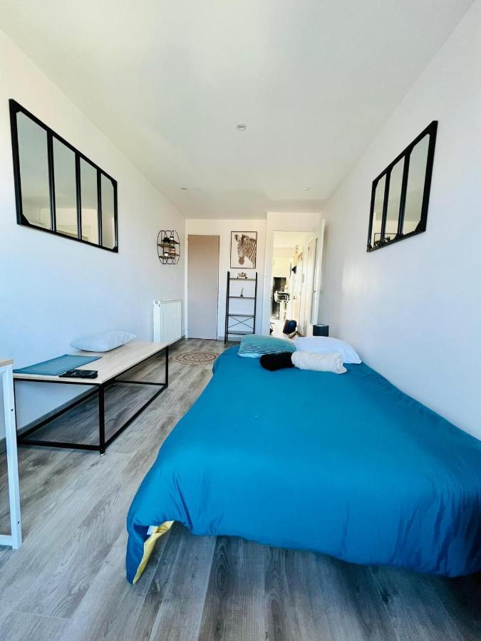 Le Belvedere Dernier Etage Avec Terrasse Wifi Fibre Apartment Tarbes Bagian luar foto